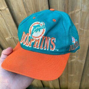 Vintage Miami Dolphins Embroidered NFL Baseball Hat Blue